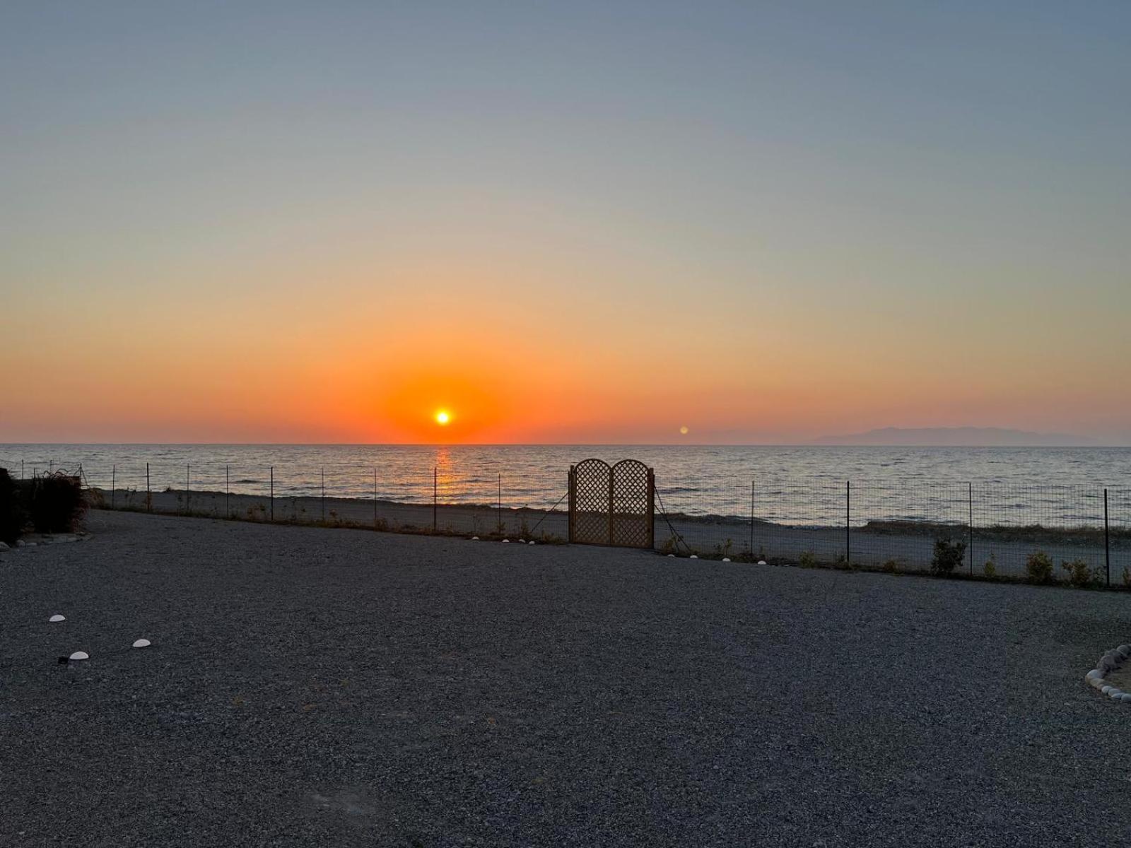 Lambou Beach Sunset Σορωνή Εξωτερικό φωτογραφία